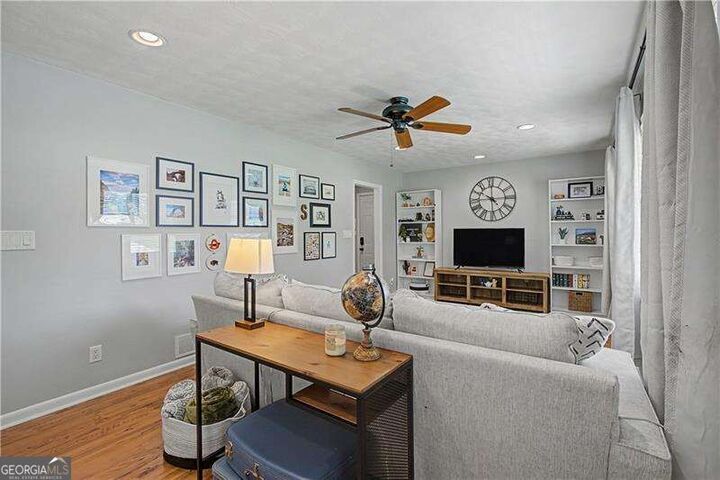 Property Photo:  141 Cooper Lake Road SE  GA 30126 