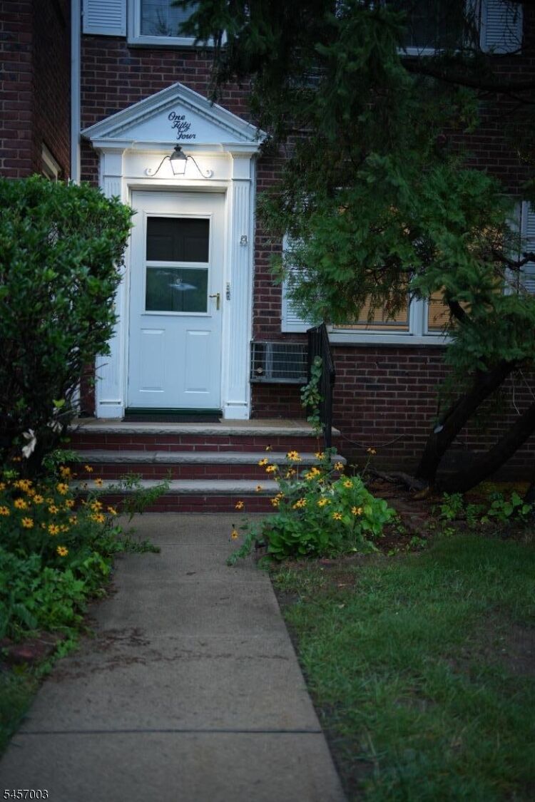 Property Photo: 154 Boyden Avenue NJ 07040