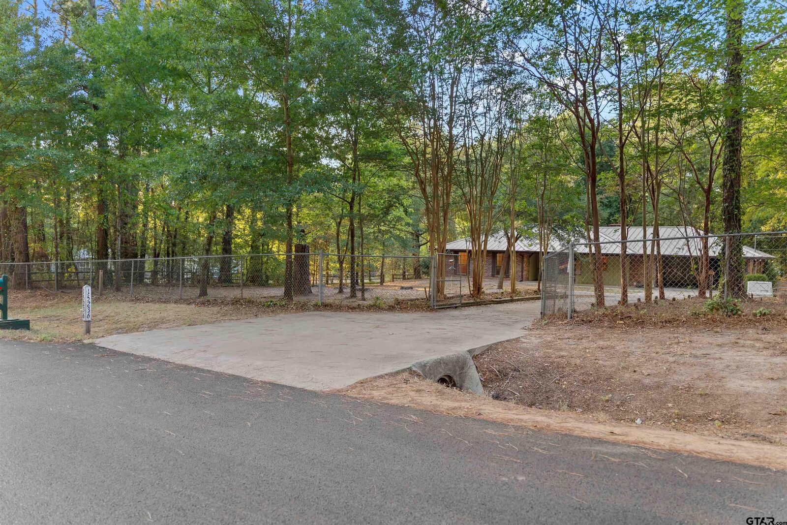 Property Photo:  15236 Hillview Rd  TX 75703 