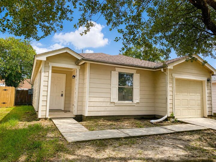 Property Photo:  20914 Brannon Hill Lane  TX 77338 