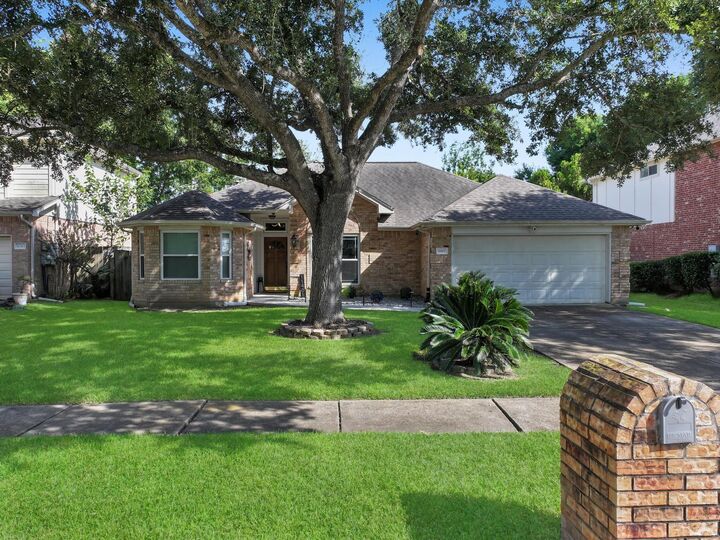 Property Photo:  11401 30th Avenue N  TX 77591 
