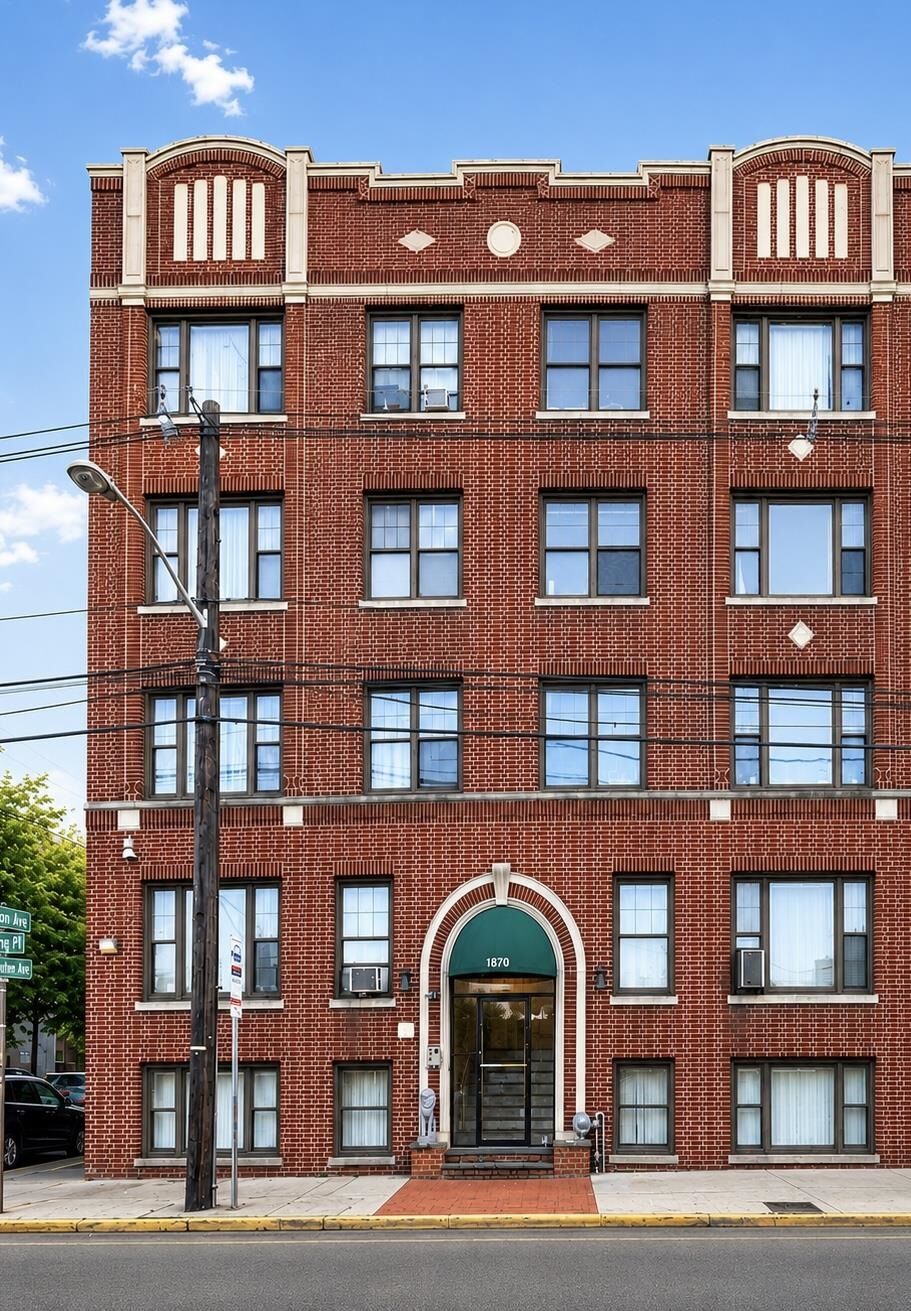 Property Photo:  1870 Kennedy Blvd 2A  NJ 07305 
