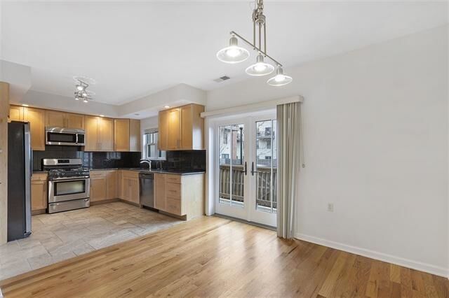 Property Photo: 24-1 Ash St 1 NJ 07304