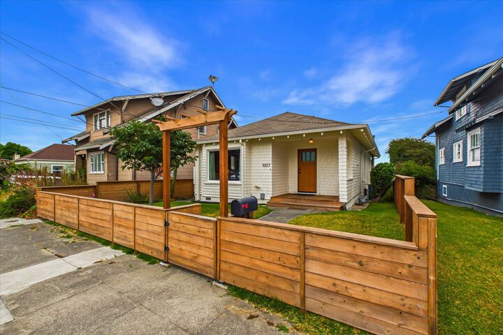 Property Photo:  1007 17th Street  CA 95501 