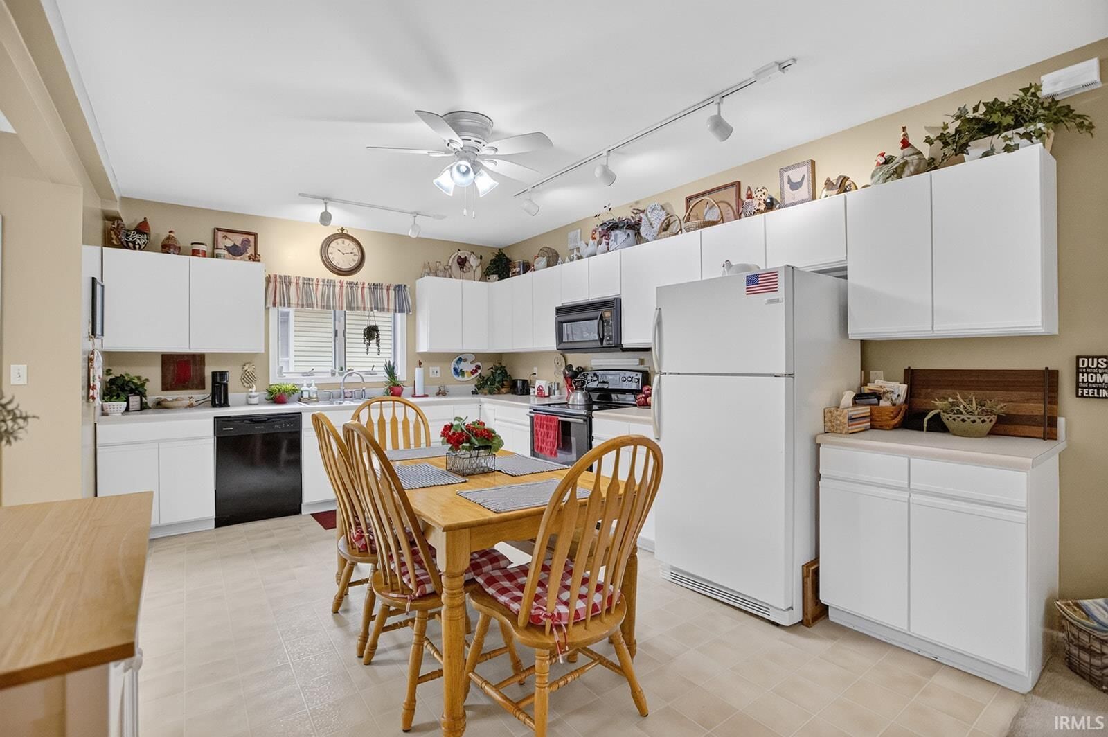 Property Photo:  320 E Park Drive  IN 46750 