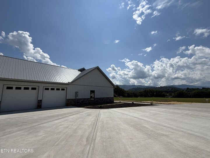 Property Photo: 1280 Old Asheville Hwy TN 37821