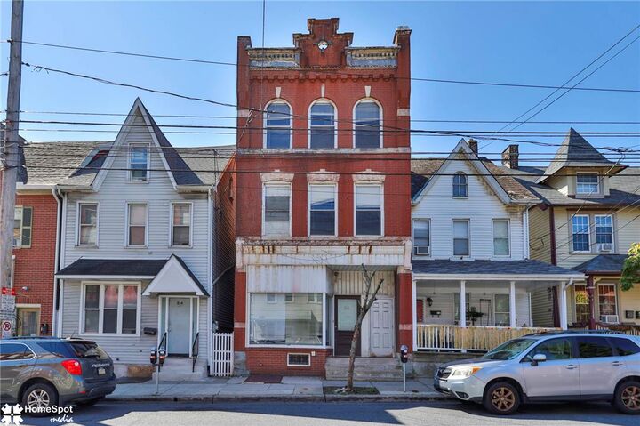 Property Photo:  512 E 4th Street  PA 18015 