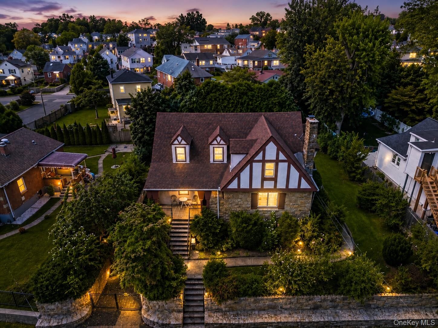 Property Photo: 83-87 Staunton Street NY 10704