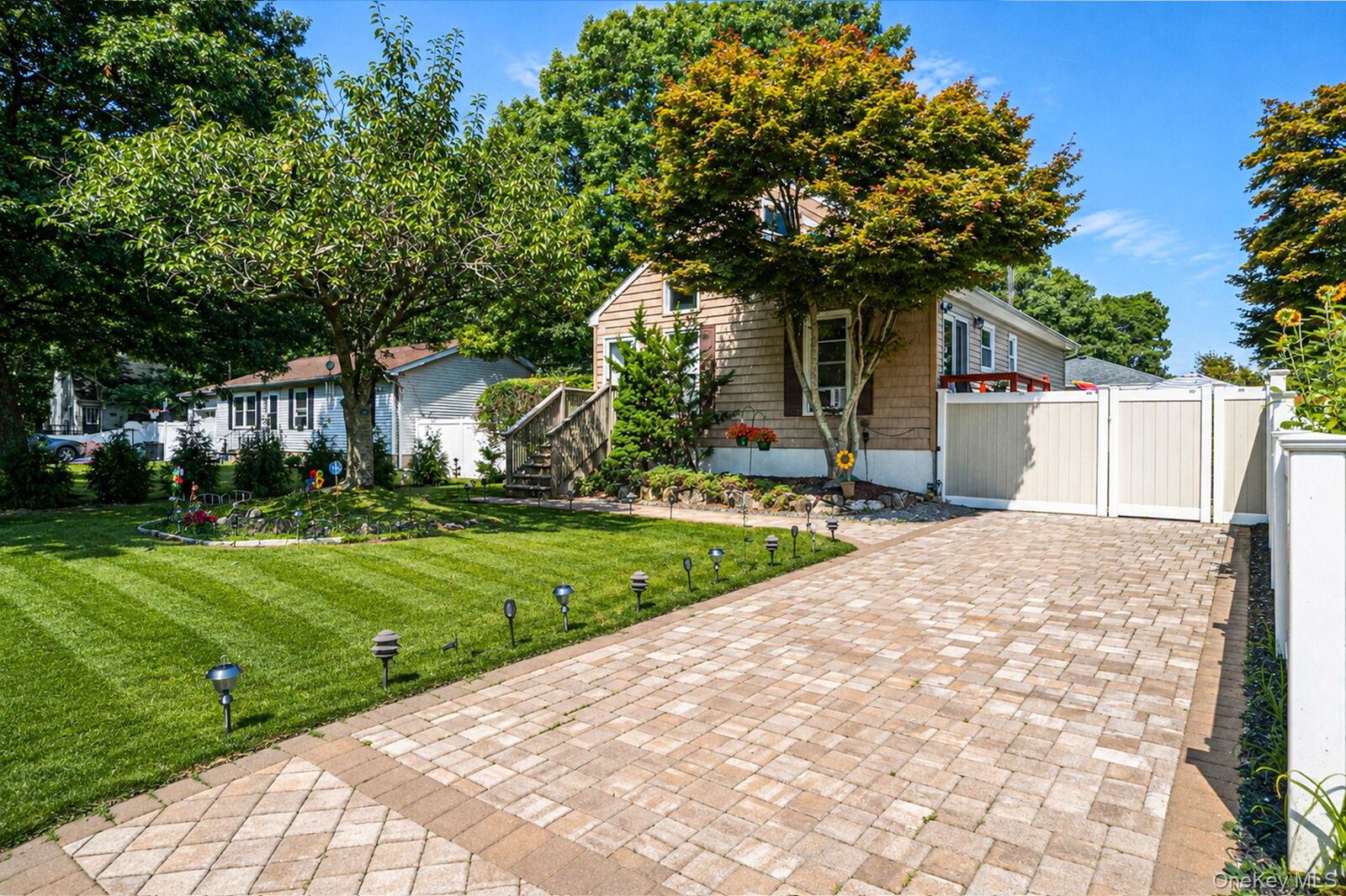 Property Photo:  7 Wellwood Drive  NY 11967 