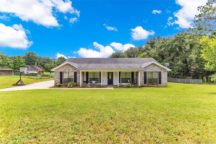 Property Photo: 135 Deer Track Drive AL 36022