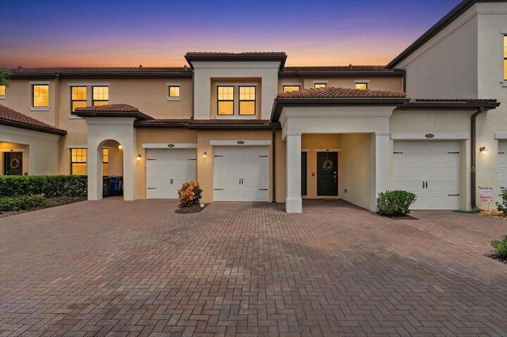 Property Photo:  10059 Crooked Creek Drive 202  FL 34293 