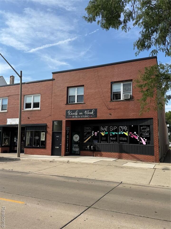Property Photo: 1790 Oak Street MI 48192 5424