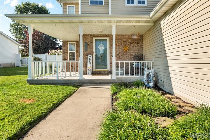 Property Photo:  718 Chouteau Avenue  IL 62040 