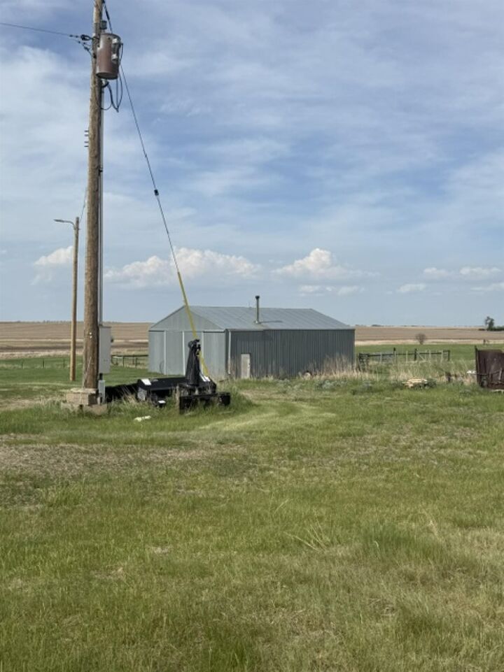 Property Photo:  4000 139th St NE  ND 58785 