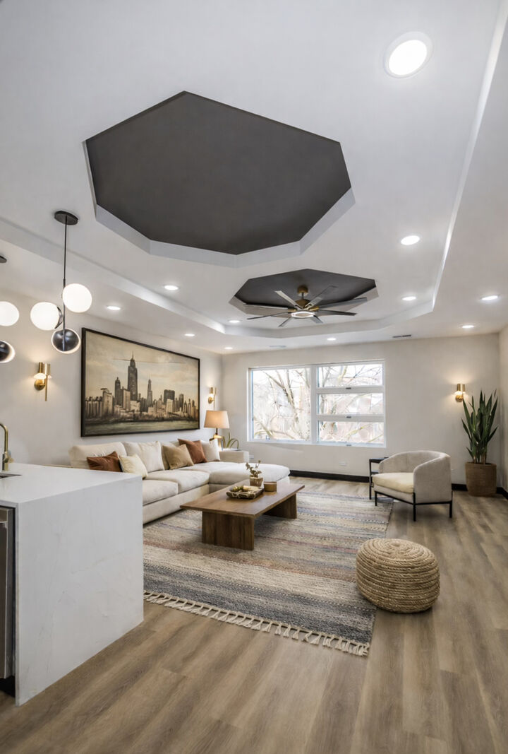 Property Photo: 5637 S Prairie Avenue 3 IL 60637