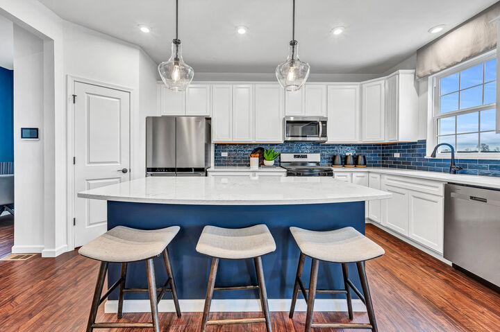 Property Photo: 165 Oak Chase Road IL 60451