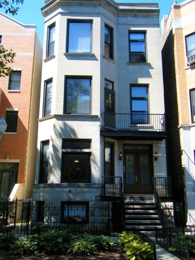 Property Photo:  3536 N Reta Avenue 2  IL 60657 