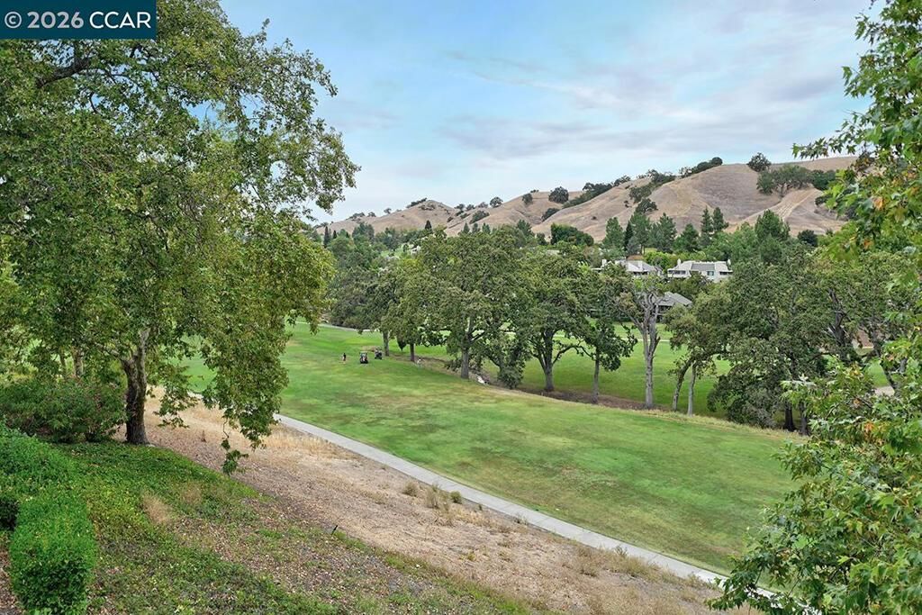 Property Photo:  3248 Tice Creek Dr 4  CA 94595 