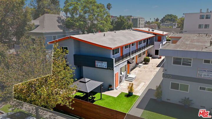 Property Photo: 1216 W 37th Place CA 90007