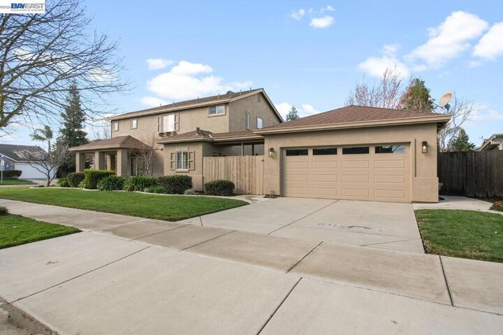 Property Photo: 2301 Mountain Springs Dr CA 95382