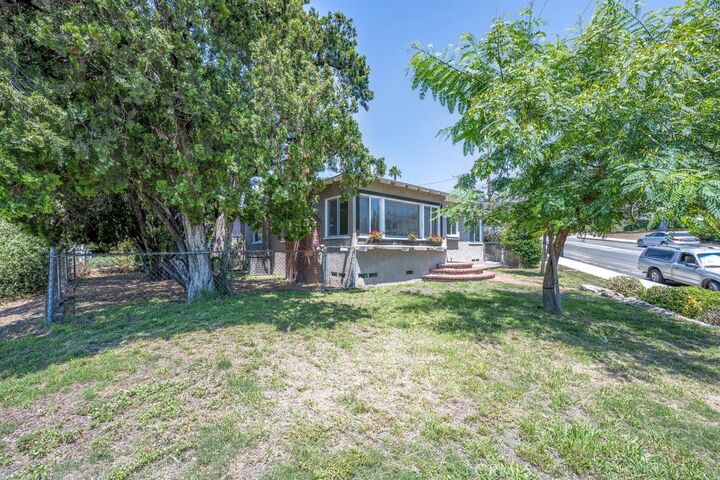 Property Photo:  4601 Moore  CA 91214 