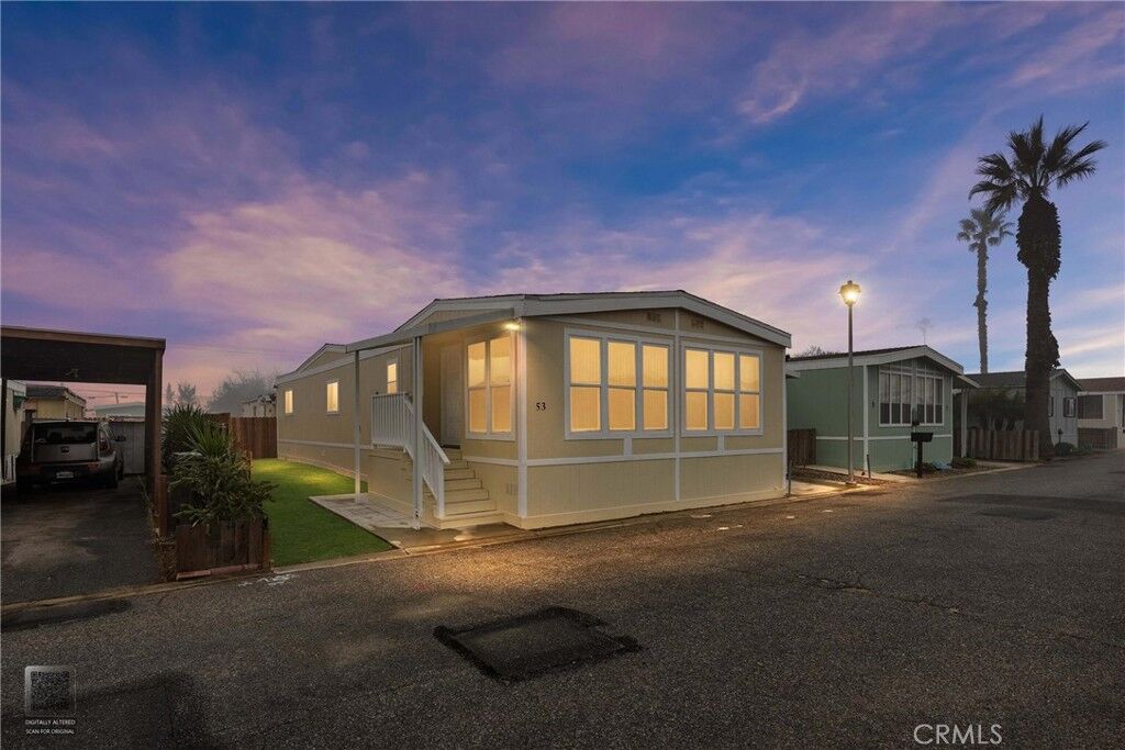 Property Photo:  53 Cedarwood Lane  CA 93308 