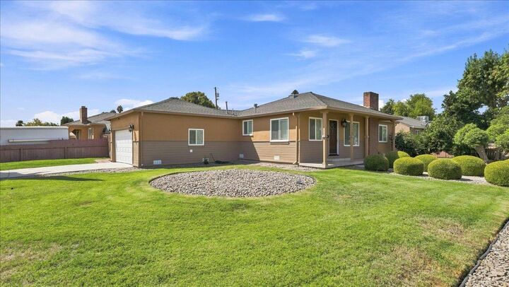 Property Photo: 3006 Telegraph Avenue CA 95204