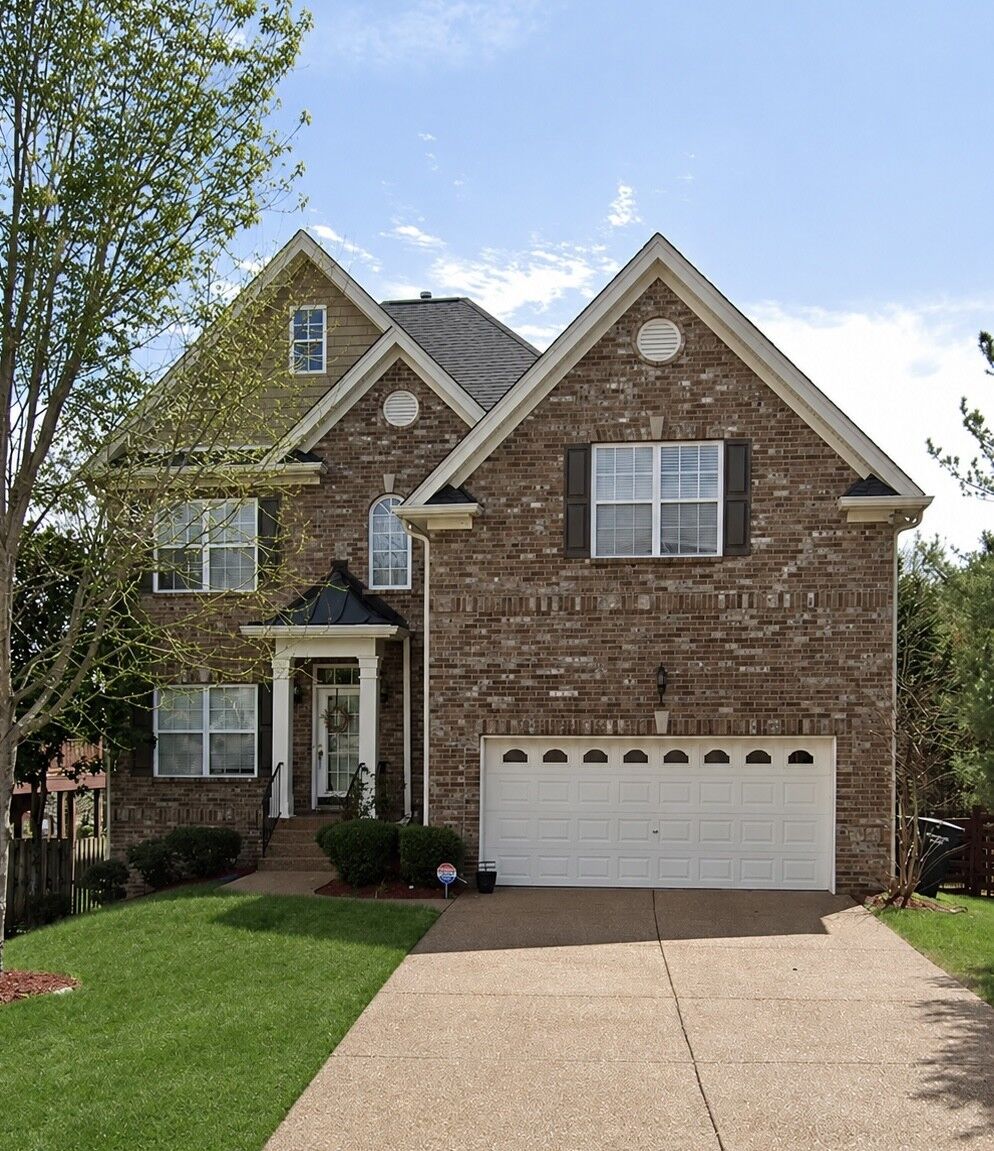 Property Photo: 1200 Wexford Downs Ln TN 37211