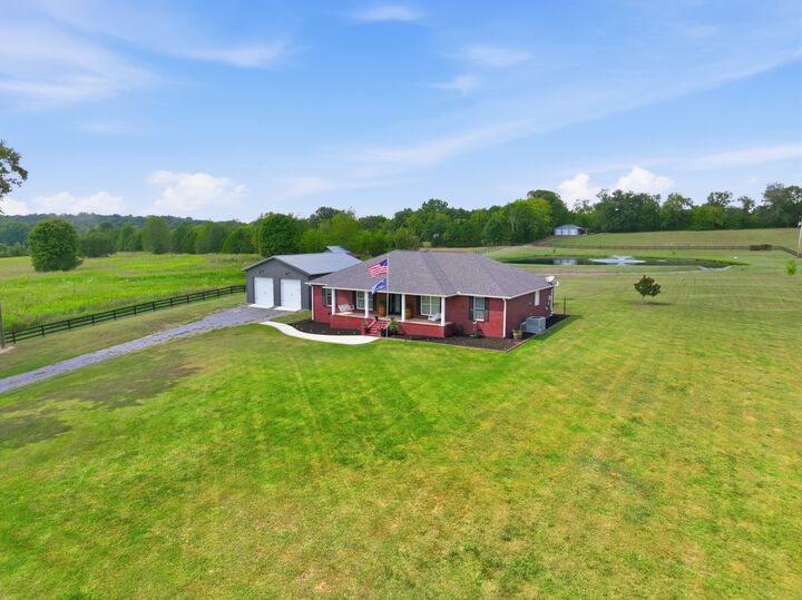 Property Photo:  331 Normandy Rd  TN 37183 
