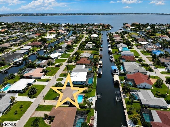 Property Photo:  5314 Cobalt Court  FL 33904 