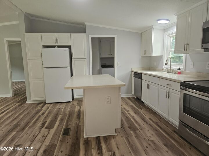 Property Photo: 114 Crestwood Drive NC 27921