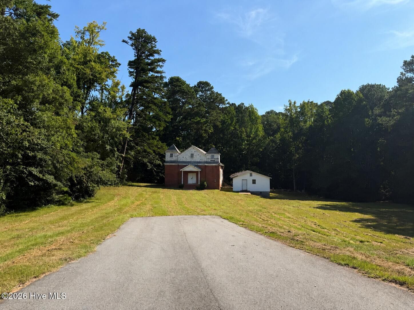 Property Photo: 5006 Washington Road NE GA 30824