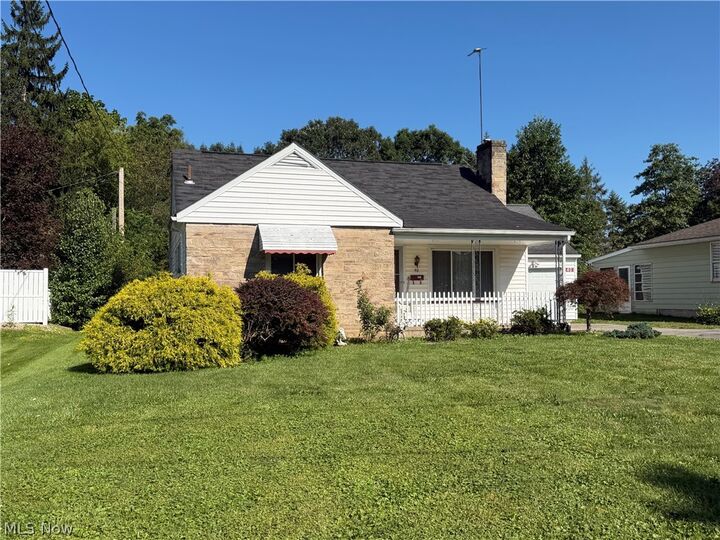 Property Photo:  40 N West  OH 44408 
