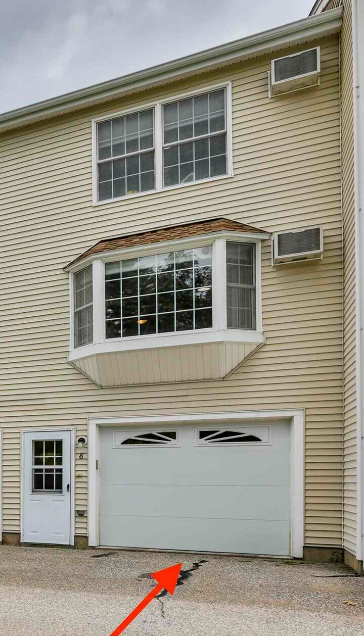 Property Photo: 6 Pleasant Street NH 03106