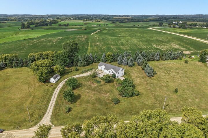 Property Photo: 31121 Idalia Avenue MN 55057