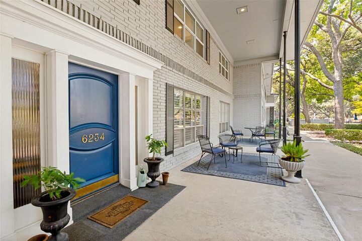 Property Photo: 6234 Bandera Avenue D TX 75225