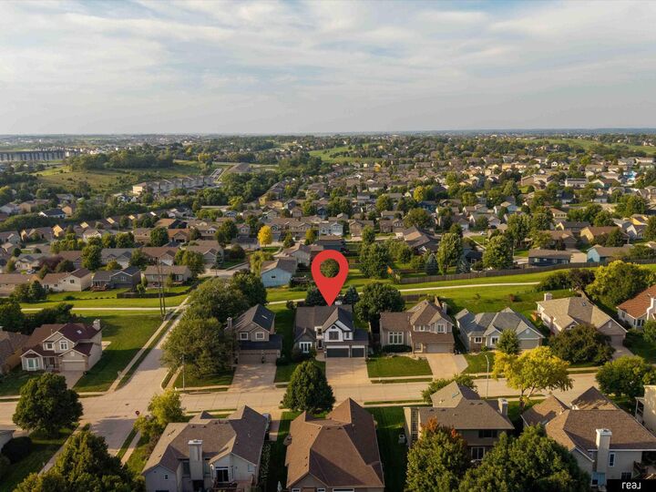 Property Photo: 16428 Ames Avenue NE 68116