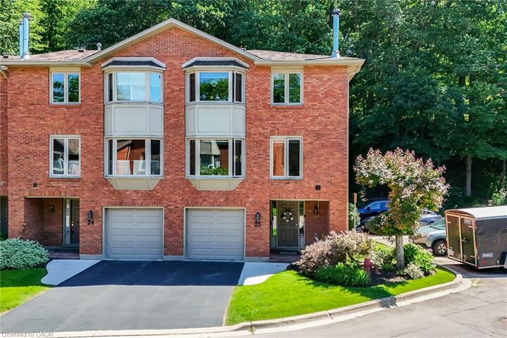 30 Osler Drive 25 — photo 1