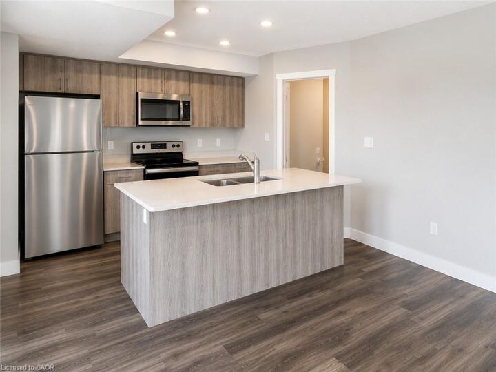 Property Photo: 1331 Countrystone Drive B3 ON N2N 3S4