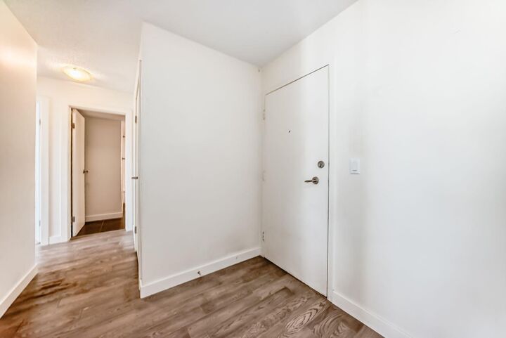 Property Photo: 4455A Greenview Drive NE 302 AB T2E 6M1