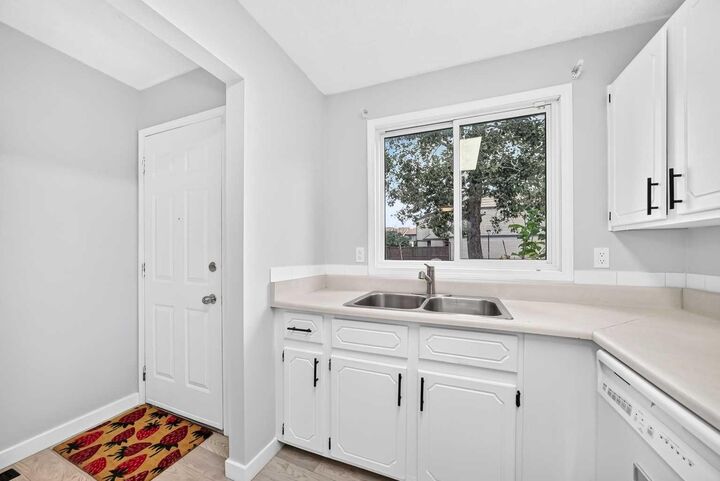 Property Photo:  3029 Rundleson Road NE 11  AB T1Y 3Z5 