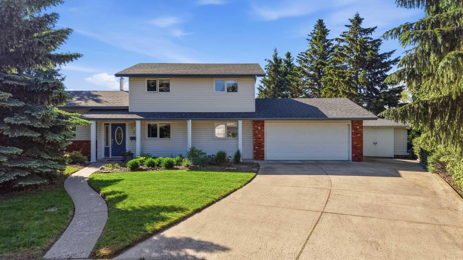 Property Photo:  7 Oslo Close  AB T4N 5A5 