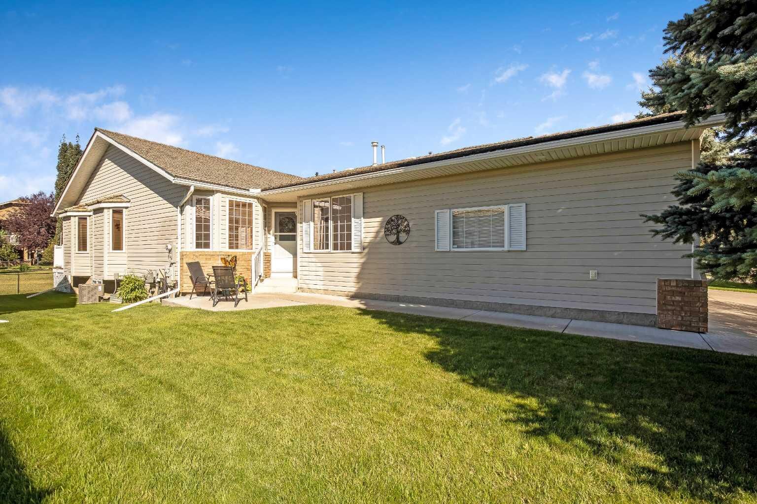 Property Photo:  501 Riverside Drive NW  AB T1V 1T5 