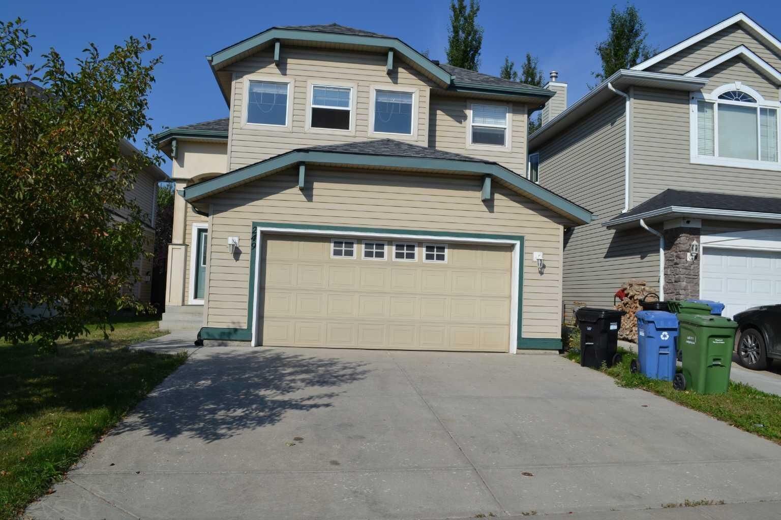 Property Photo:  249 Evansmeade Circle NW  AB T3P 1B4 