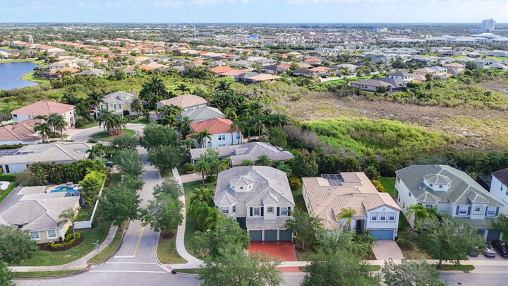 Property Photo:  11454 SW Fieldstone Way  FL 34987 