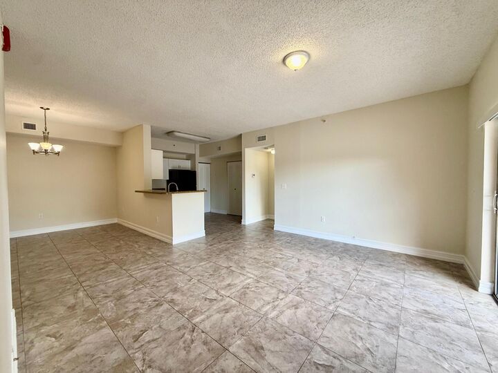 Property Photo:  6960 SW 39th Street E207  FL 33314 