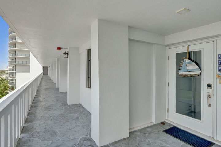 Property Photo:  1012 N Ocean Boulevard 905  FL 33062 
