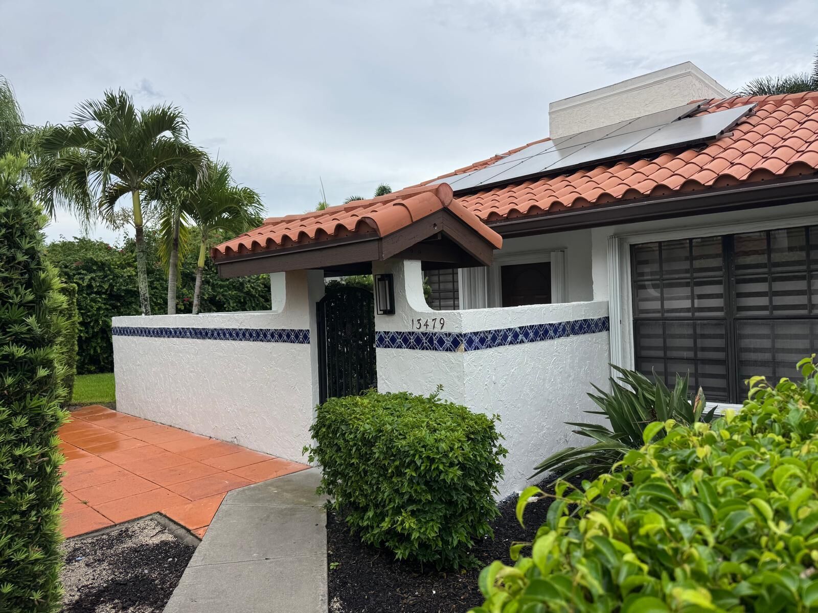 Property Photo:  13479 Fountain View Boulevard  FL 33414 
