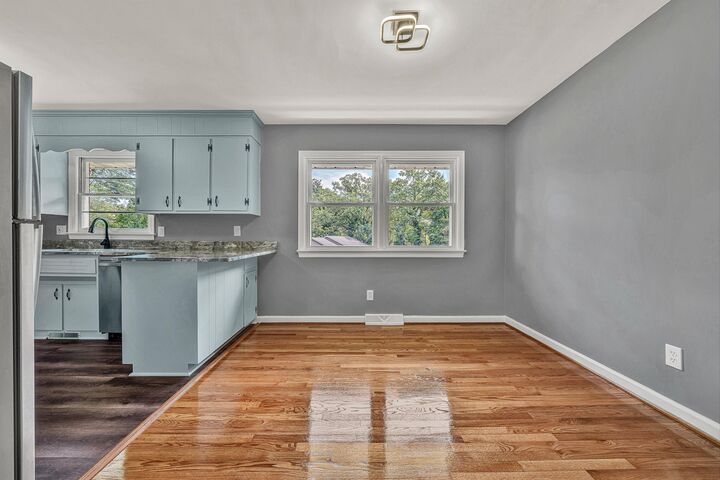 Property Photo: 5008 Bruceton Rd SW VA 24018