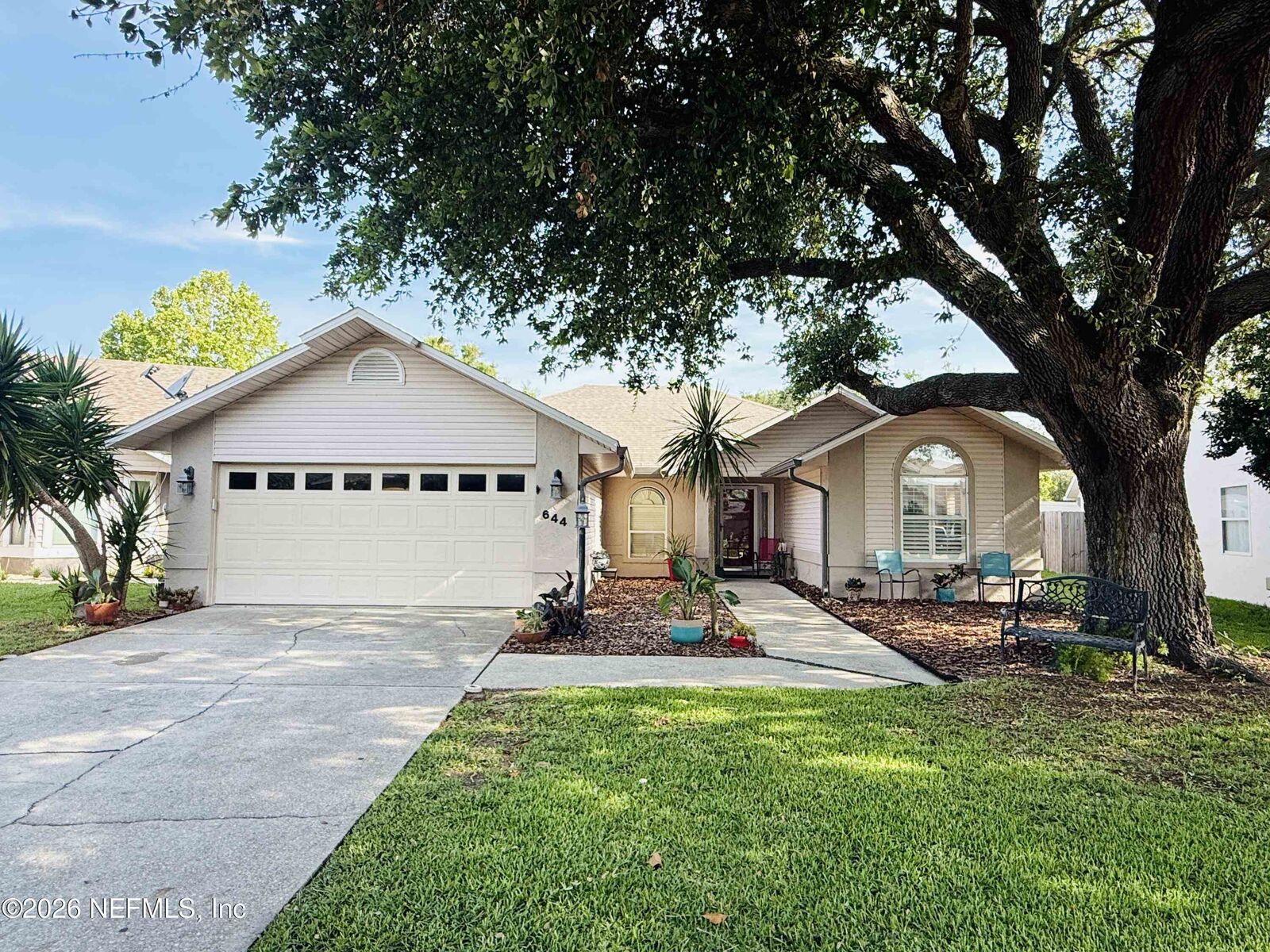 Property Photo: 644 Nautical Way FL 32080